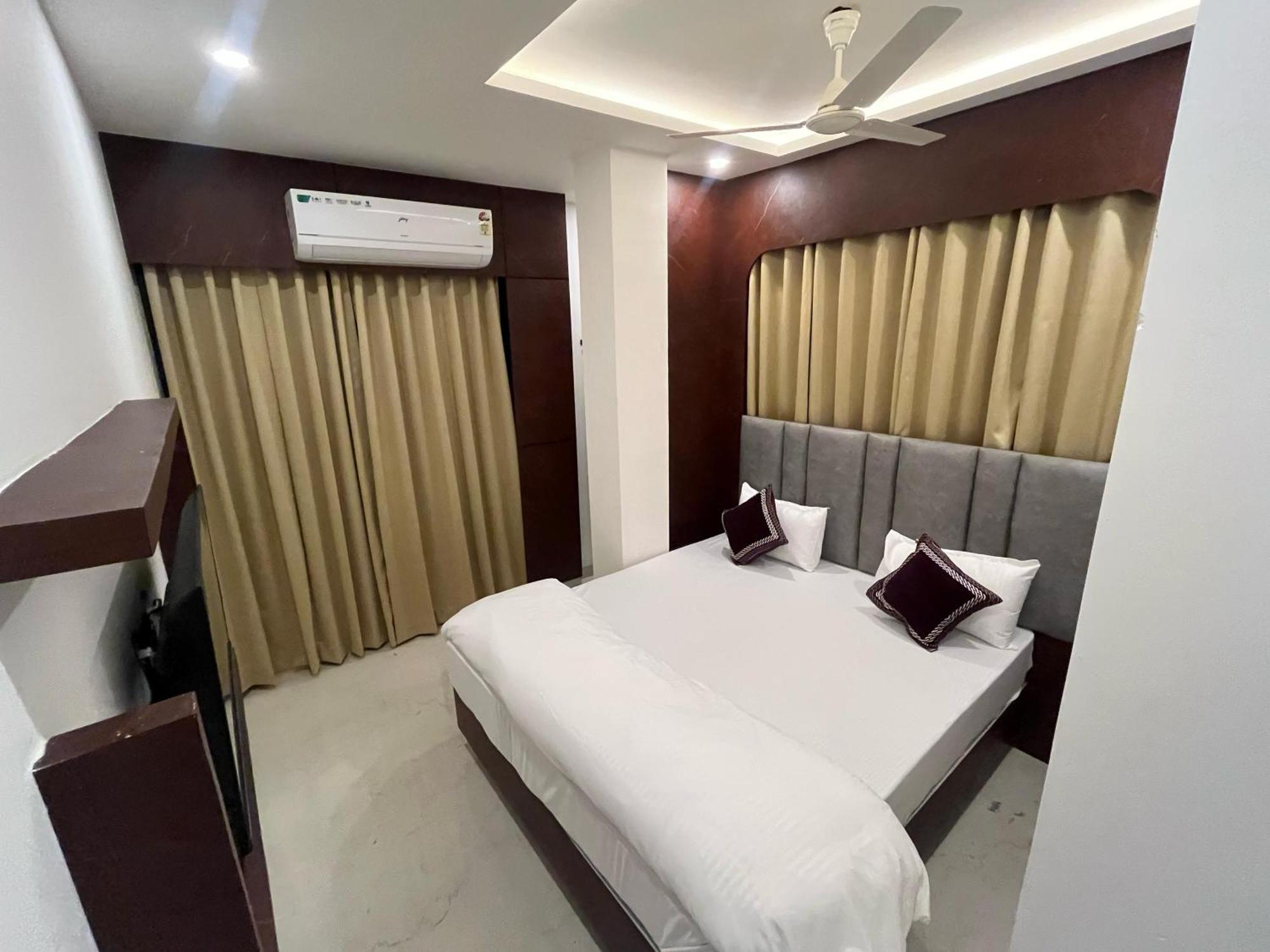 Hotel Revanta Bhilwara Exterior photo